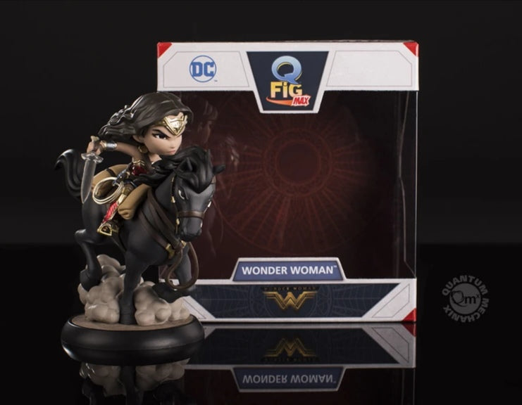Wonder Woman Q-Fig Max